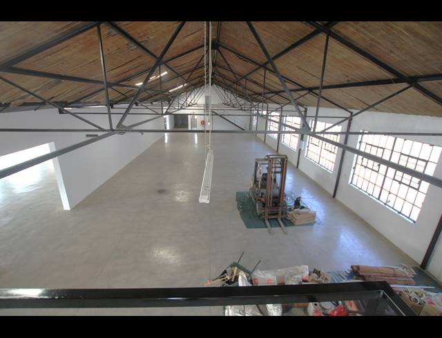 1,683M² FACTORY FOR SALE IN SEBENZA